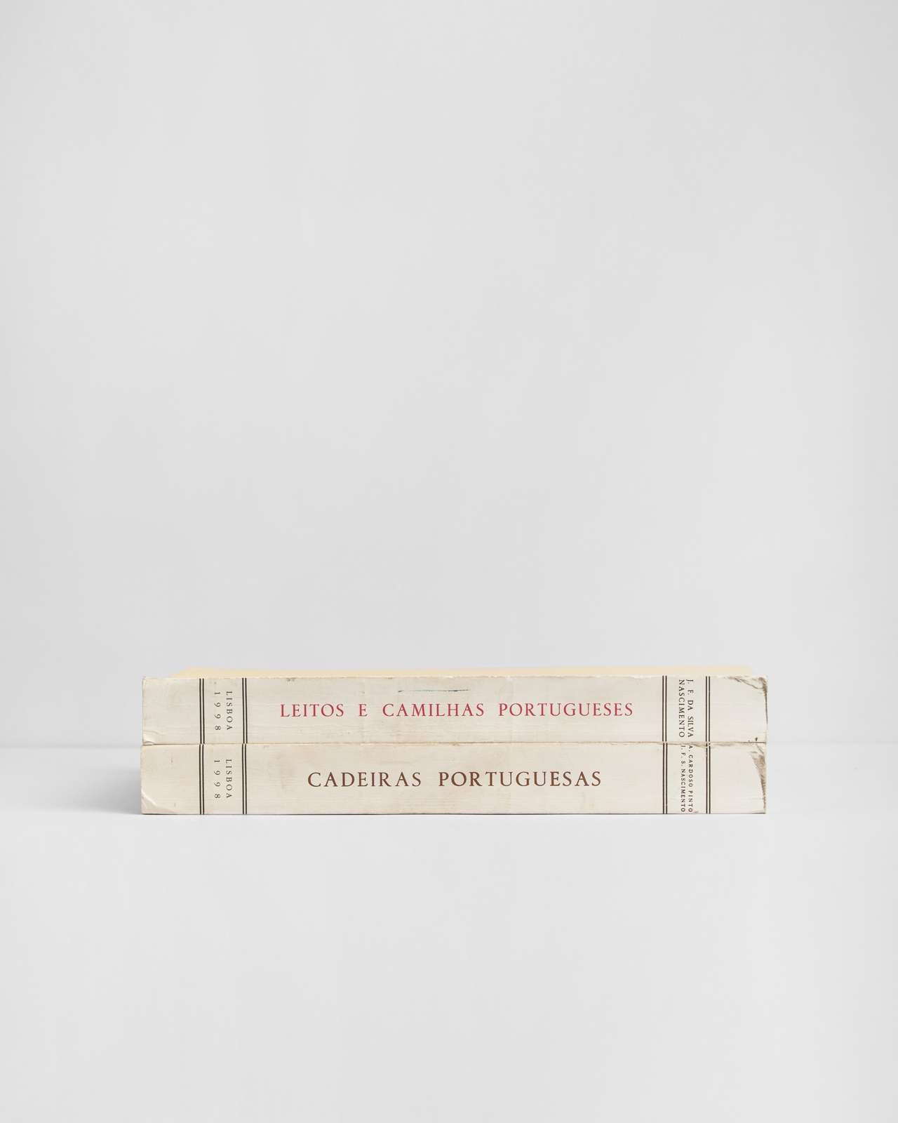 Leitos e Camilhas Portugueses
